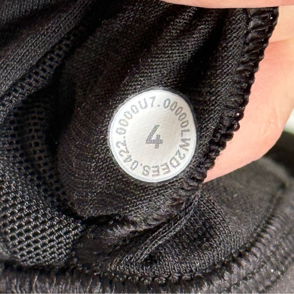 Lululemon Everlux High-Neck Train Long Line Mesh Detail Sports Bra Crop Top 4 - Picture 5 of 5